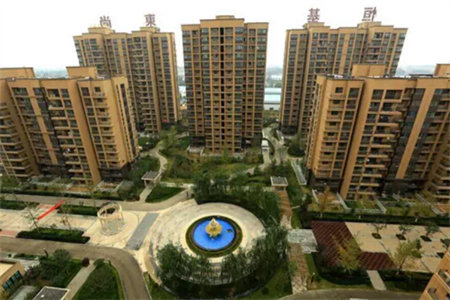 锦绣华庭紧邻二实小实验中学证满五年免大税送储藏室